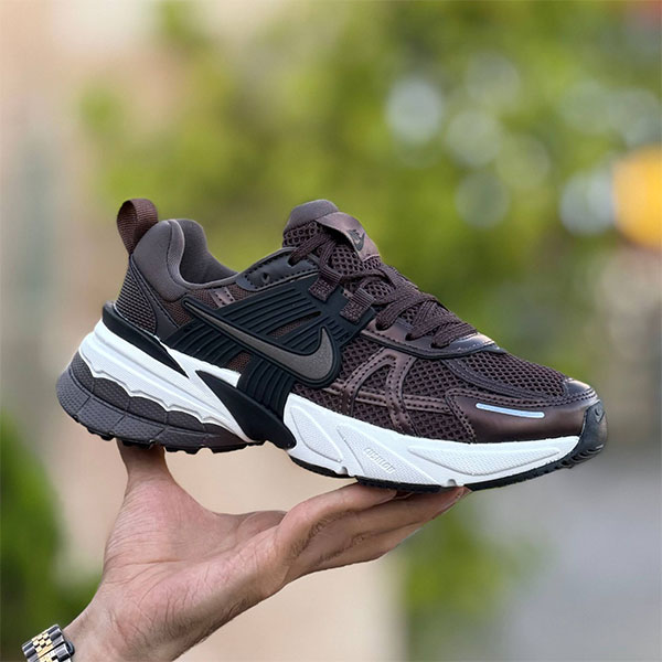 کتونی نایک وی تو کی زنانه Nike V2K Run